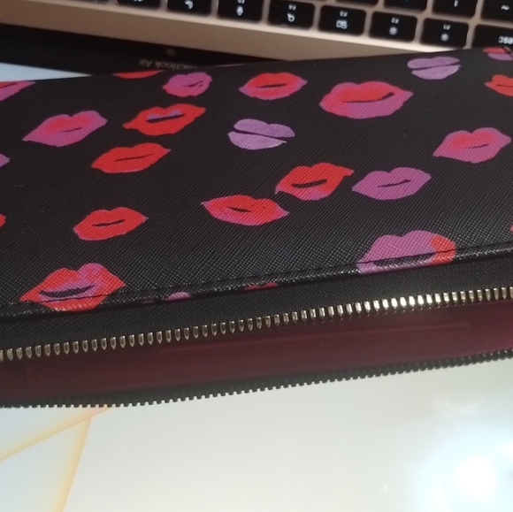 Wallet - Picture 6 of 6